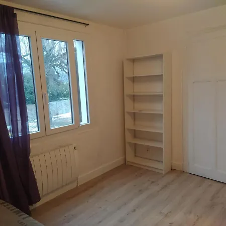 Apartment Dans Maison
