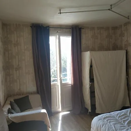 Dans Maison Apartment *