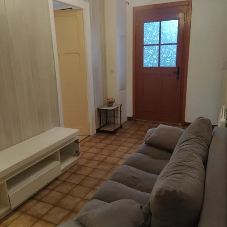 Dans Maison Apartment *